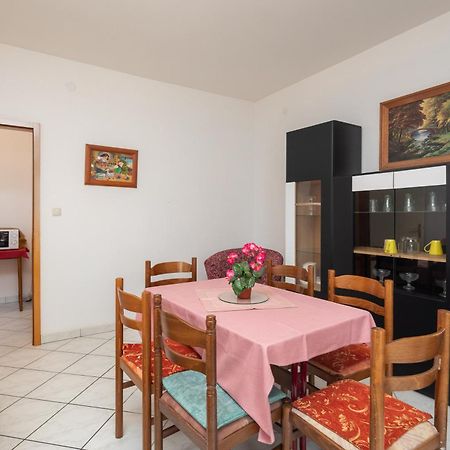 Germania Rooms & Apartments Целина Екстериор снимка