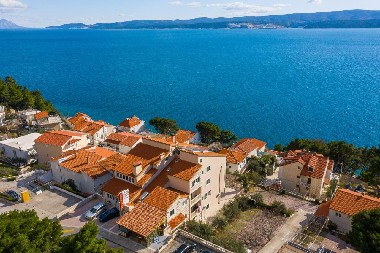 Germania Rooms & Apartments Целина Екстериор снимка