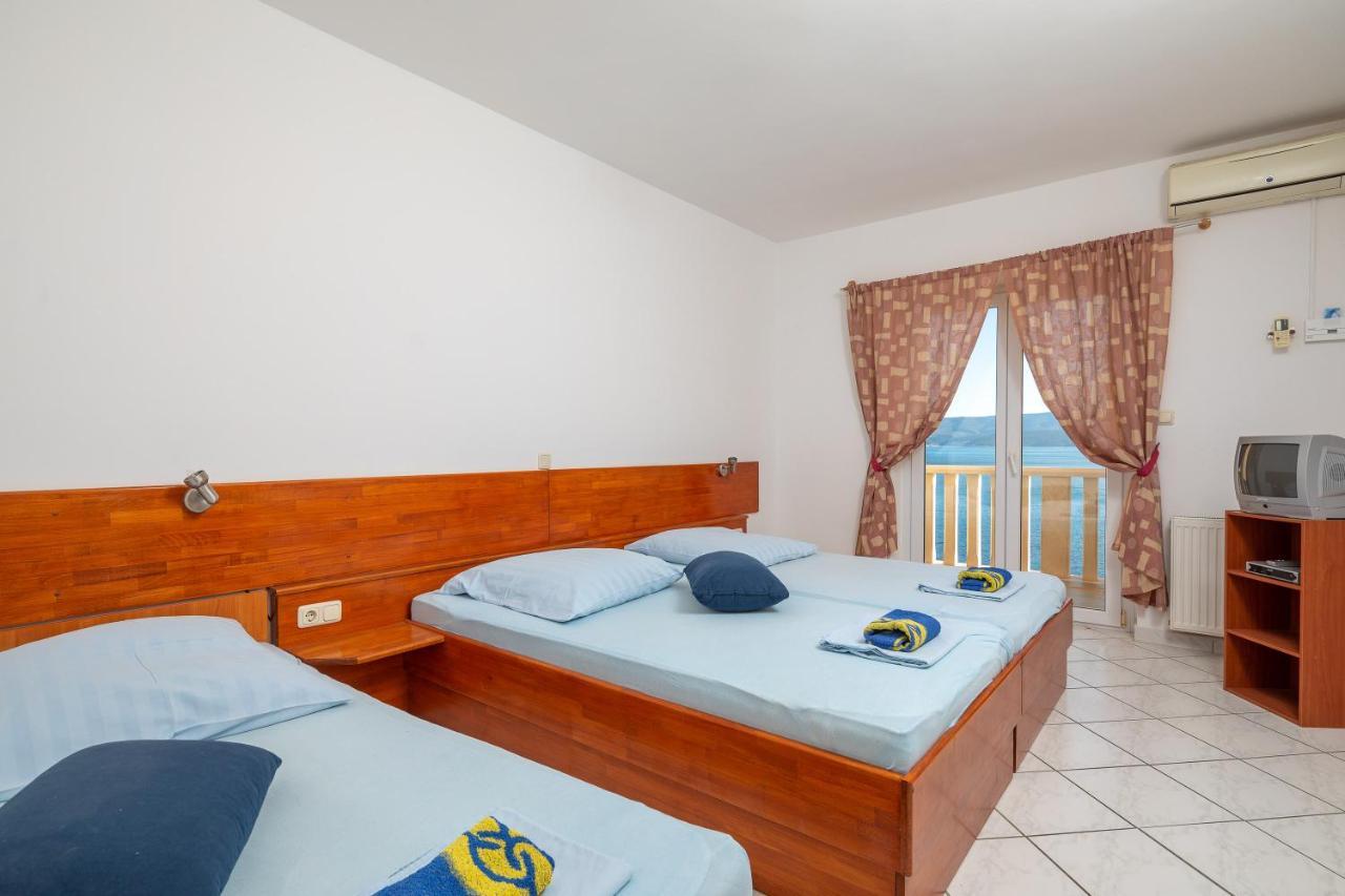 Germania Rooms & Apartments Целина Екстериор снимка