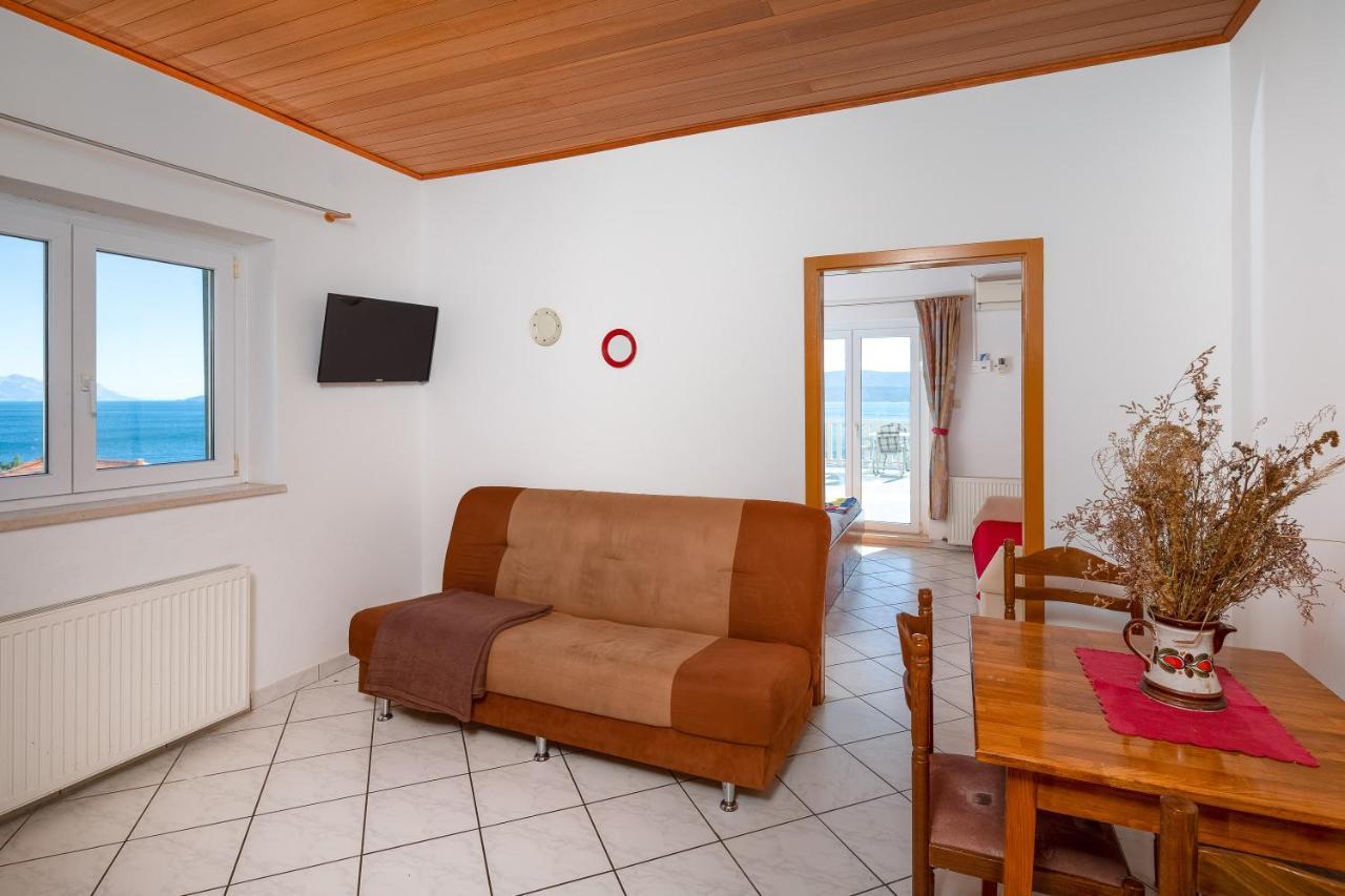 Germania Rooms & Apartments Целина Екстериор снимка