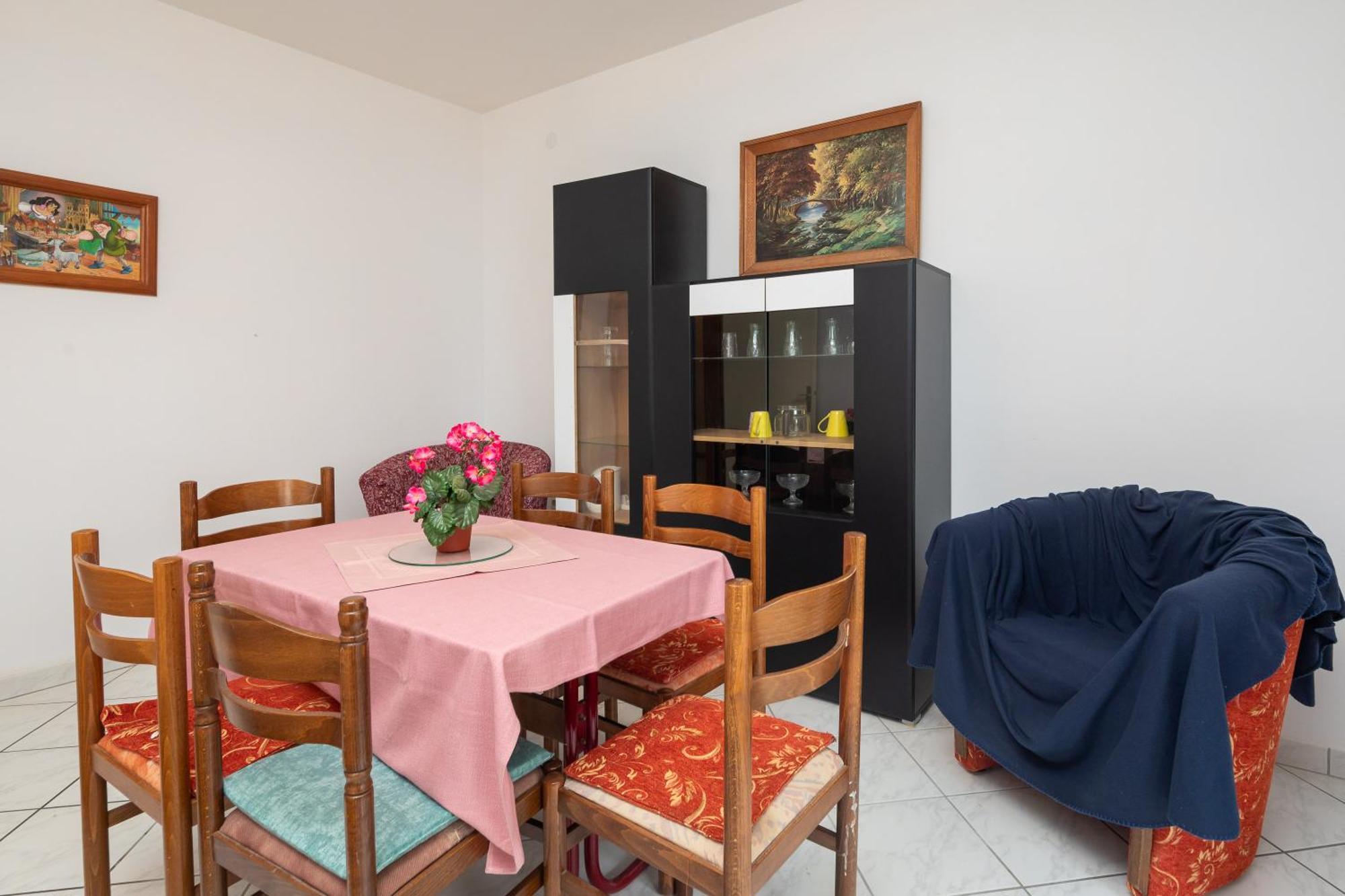 Germania Rooms & Apartments Целина Екстериор снимка